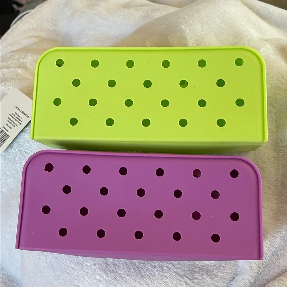 Purple or green silicone Pencil Pouch holds croc jibbetz shoe charms nwt